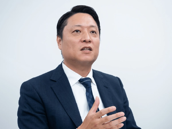 インタビューに応じる株式会社ハイレゾ 代表取締役社長 志倉喜幸氏