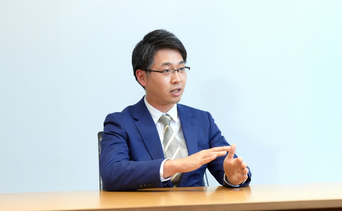 大日方 翔