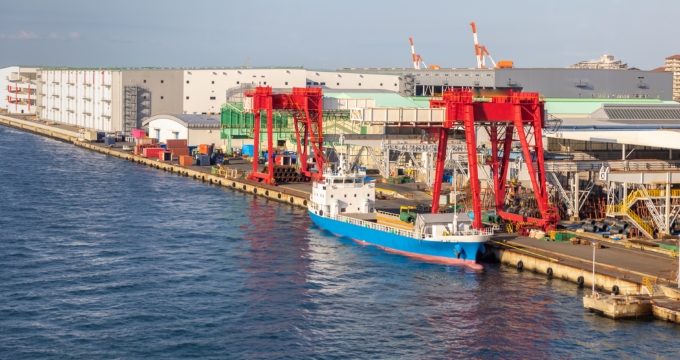 産業、イノベーション、グローバル サムネイル画像