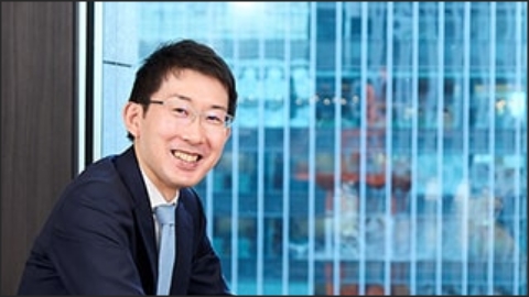 「政府系」という選択肢。金融のプロとして、パブリックマインドが求められる舞台へ。