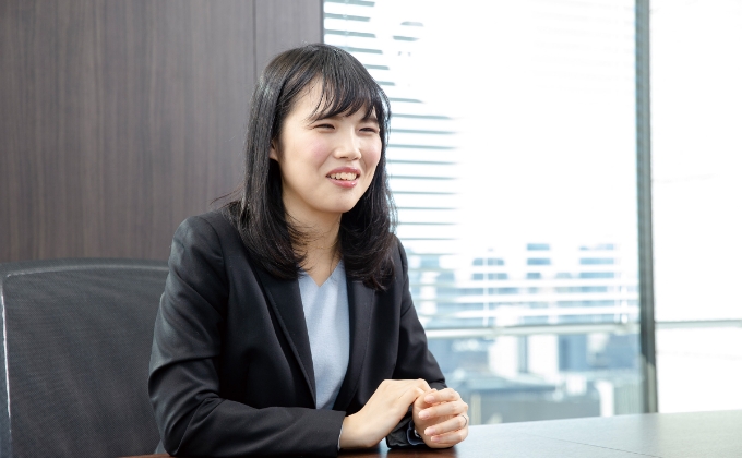 鳥山 真悠子