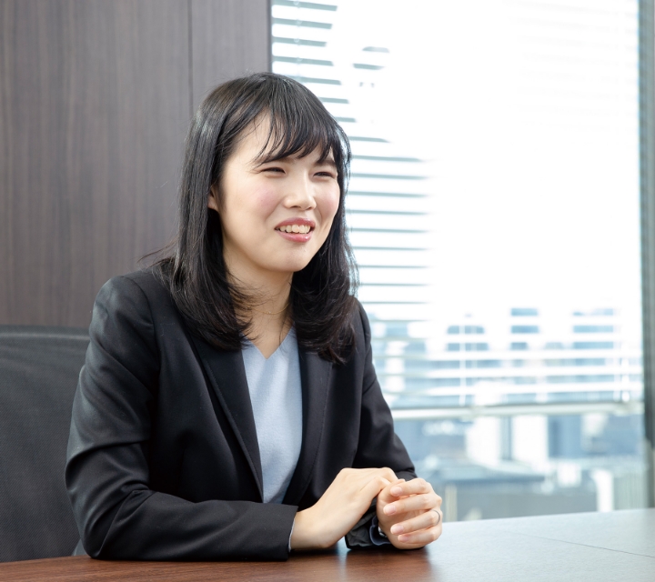 鳥山 真悠子